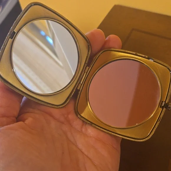 Jay Strongwater Floral and Frog Embellished Compact Mirror - Picture 4 of 7